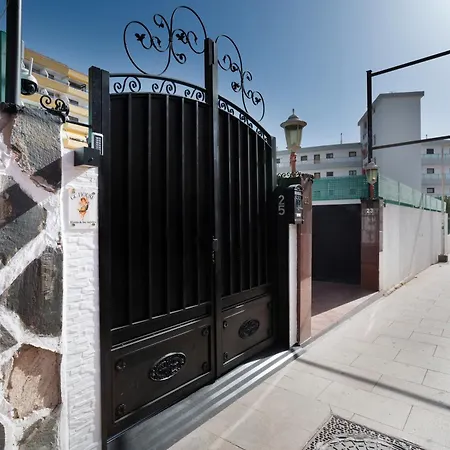 El Nido De Angeles * Playa del Ingles (Gran Canaria)