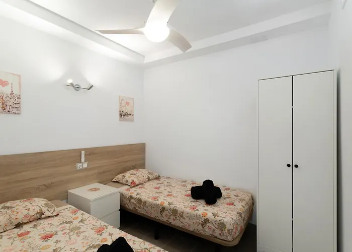 El Nido De Angeles * Playa del Ingles (Gran Canaria)